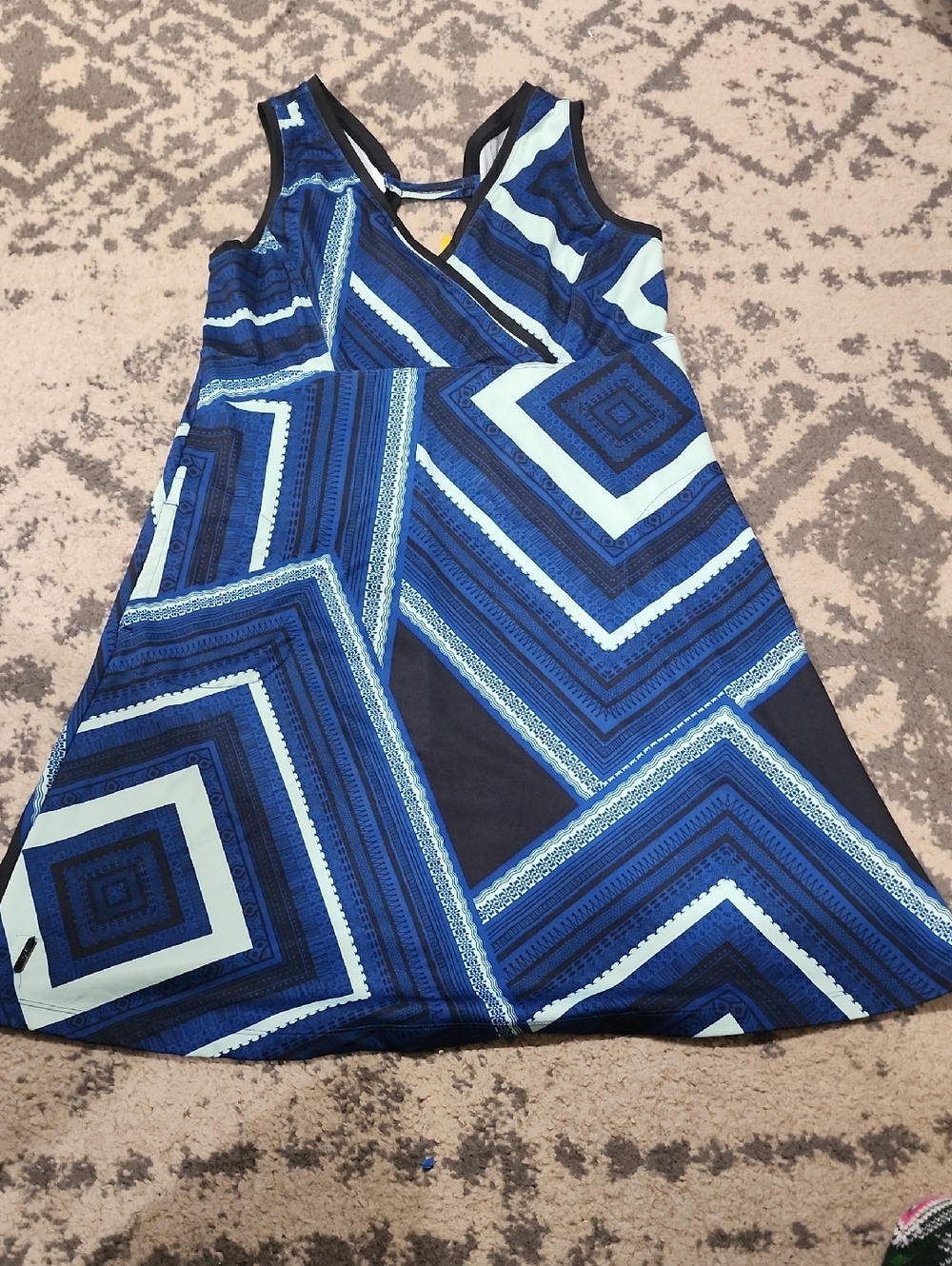 LOLE Odette Dress Stretch Quick Dry UPF 50+ Sun Protection With Pockets Size 3